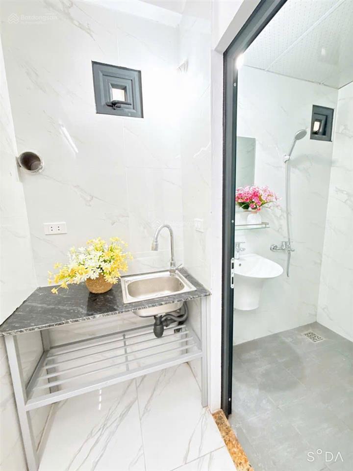 Cho thuê mới 100% phòng 23m giá rẻ đẹp thoáng ngõ 119 cổ nhuế, hà nội