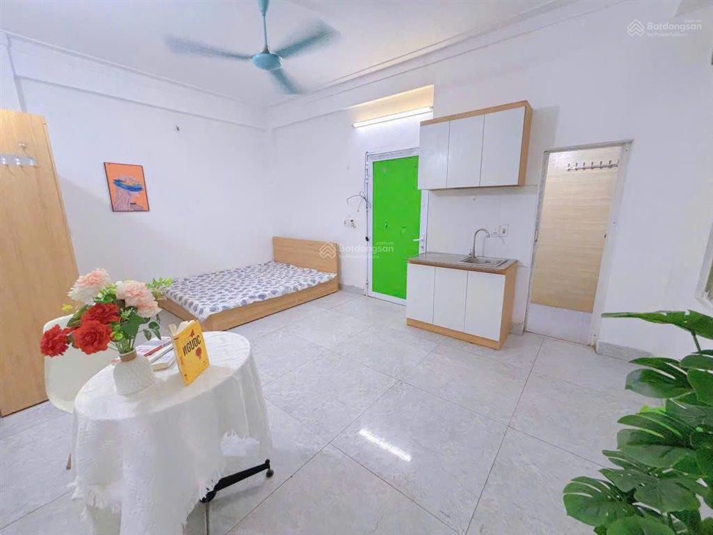 Cho thuê phòng 23m giá rẻ đẹp thoáng ngõ 158 yên hòa, phường yên hòa