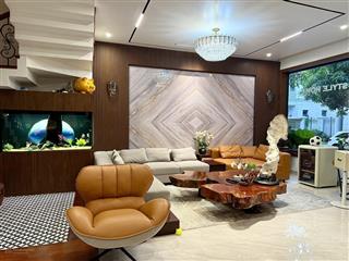 Bán nhà liền kề vinhome marina 105m2