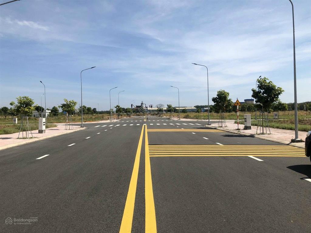 Bán đất trung tâm hành chính bàu bàng, 1,4 tỷ, 100m2, sổ hồng full thổ cư, chính chủ