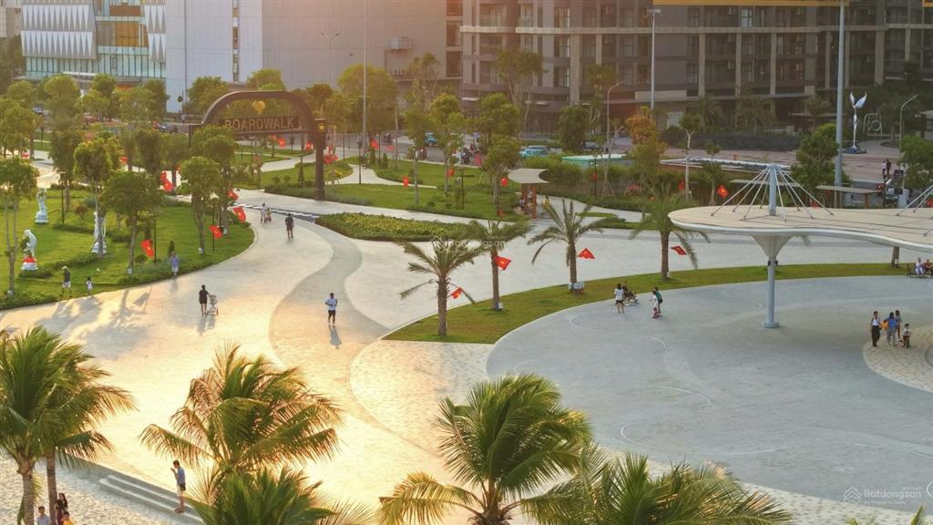 Bán căn hộ studio 35,3m2 the beverly view hồ bơi, giá 2,7ty ký trực tiếp cđt
