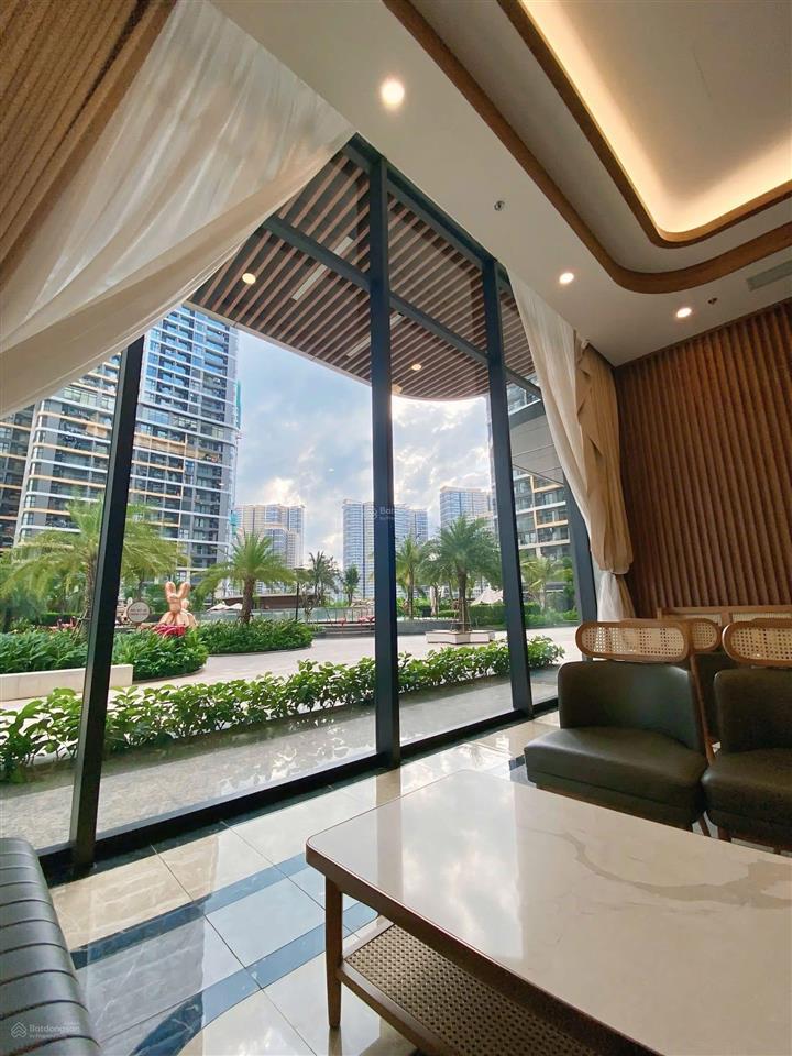 Bán căn hộ studio 35,3m2 the beverly view hồ bơi, giá 2,7ty ký trực tiếp cđt