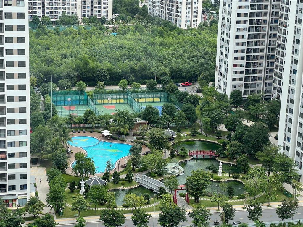 Bán căn hộ origami tòa s6 căn 3pn, 2wc, 81,5m2, vinhomes grand park q9 giá 4,4ty mua trực tiếp cđt