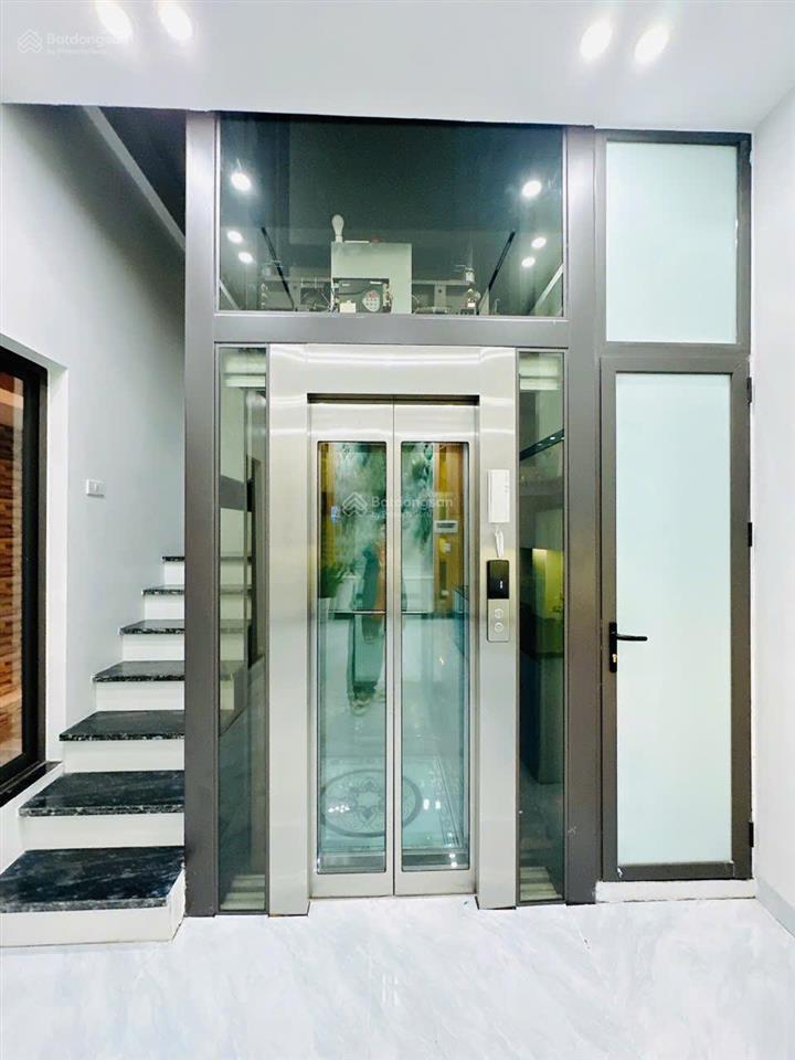 Bán nhà riêng tại 97 yên ninh, 8,9 tỷ, 31m2, view đẹp, giá ưu đãi
