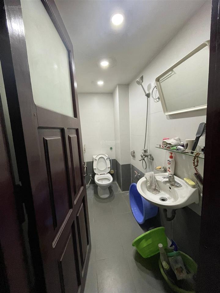 Cần bán nhà 4 tầng, 2 mặt tiền, 38m2 sát mặt phố chùa bộc