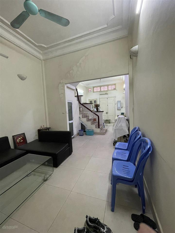 Cần bán nhà 4 tầng, 2 mặt tiền, 38m2 sát mặt phố chùa bộc