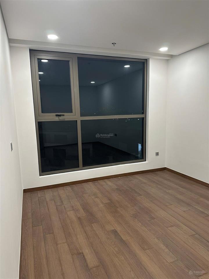 Chính chủ gửi bán căn hộ 3pn diện tích 101m giá 6,5 tỷ