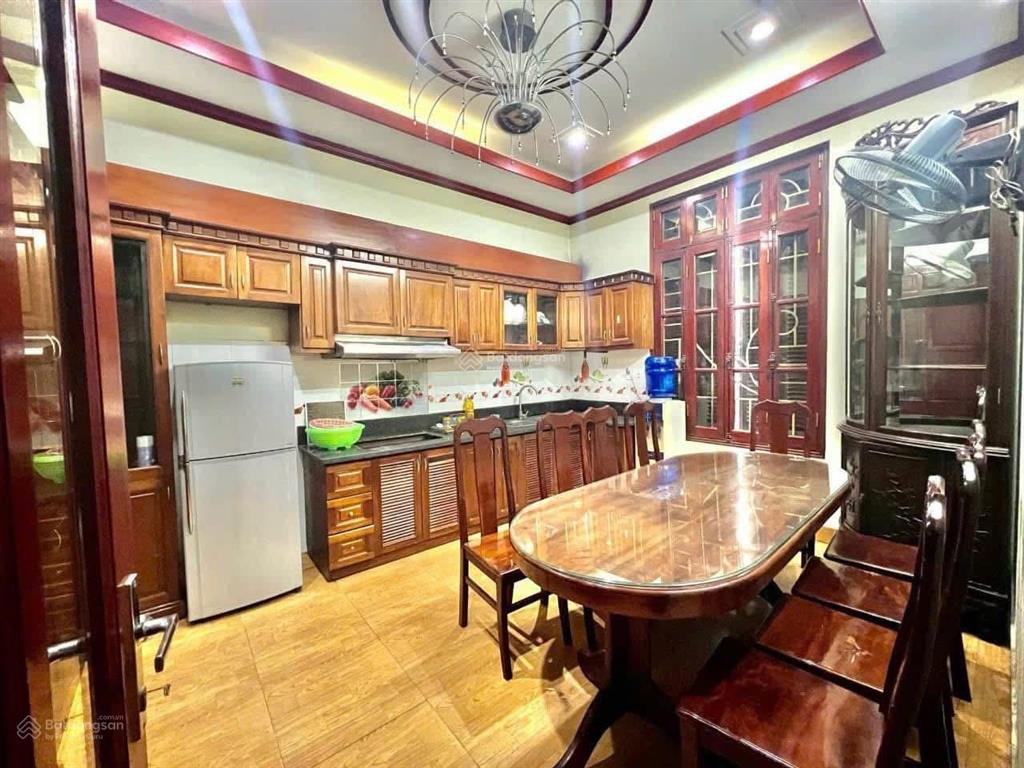 Cho thuê homestay ở ghép tại nguyễn ngọc vũ, cầu giấy, 1,85tr/1 người/tháng bao trọn gói