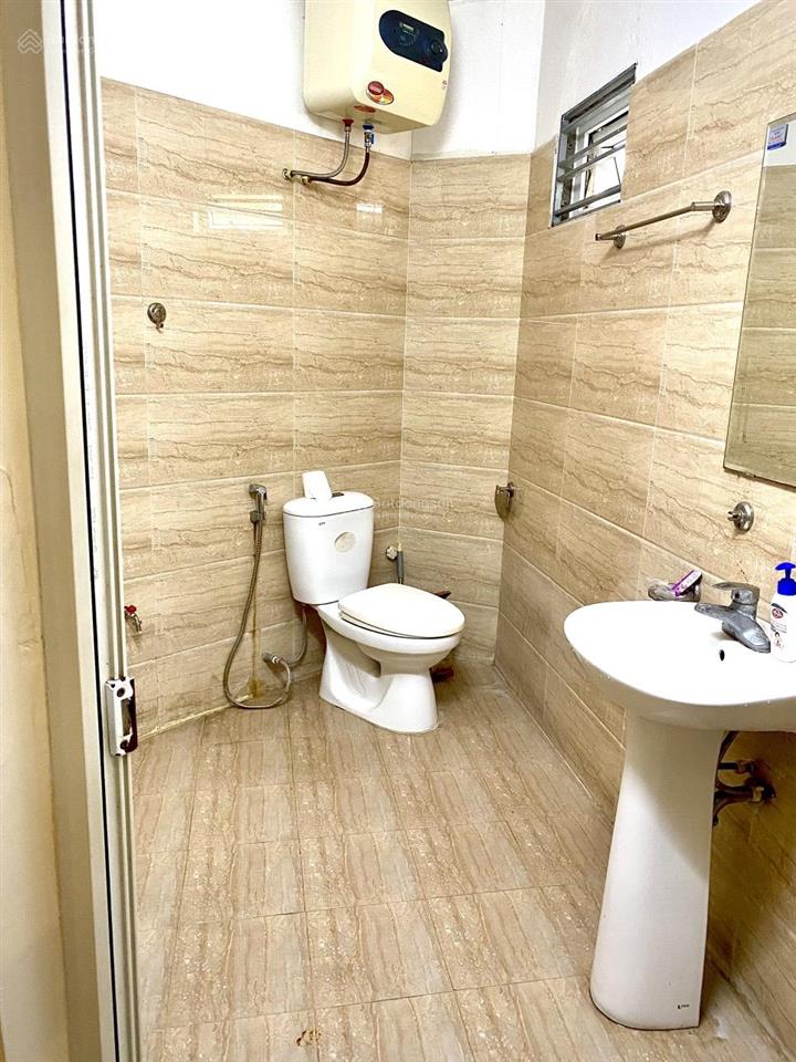Cho thuê phòng homestay tại 165 xã đàn từ 4 người/phòng, giá 1tr750k/1 người/tháng, bao trọn gói