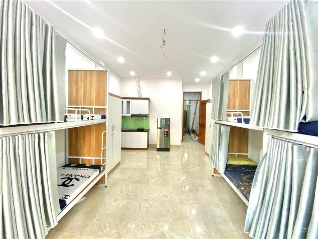 Cho thuê homestay đường láng, từ 4 người/ 1 phòng, đủ đồ, giá 1tr750k/ 1 người bao trọn gói