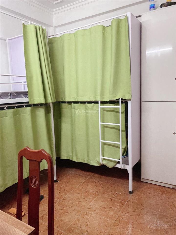 Cho thuê homestay ở ghép 110 trần duy hưng, giá 1tr750k/1ng/th bao trọn gói, đủ đồ