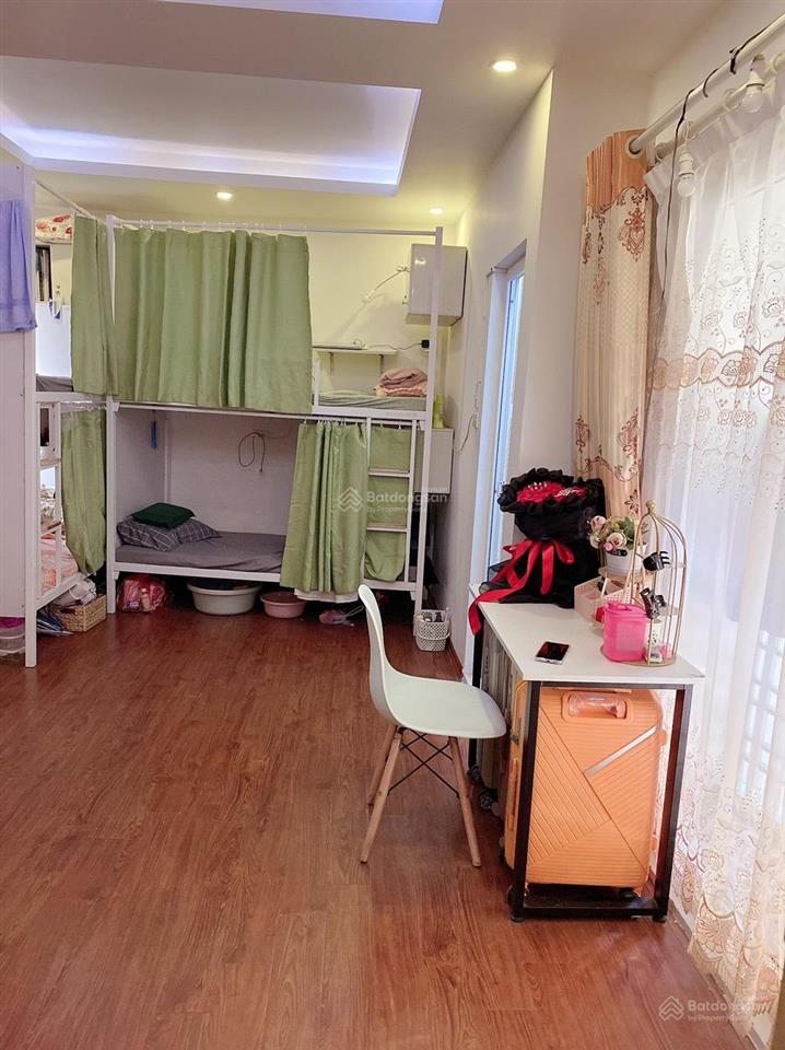 Cho thuê homestay ở ghép 110 trần duy hưng, giá 1tr750k/1ng/th bao trọn gói, đủ đồ