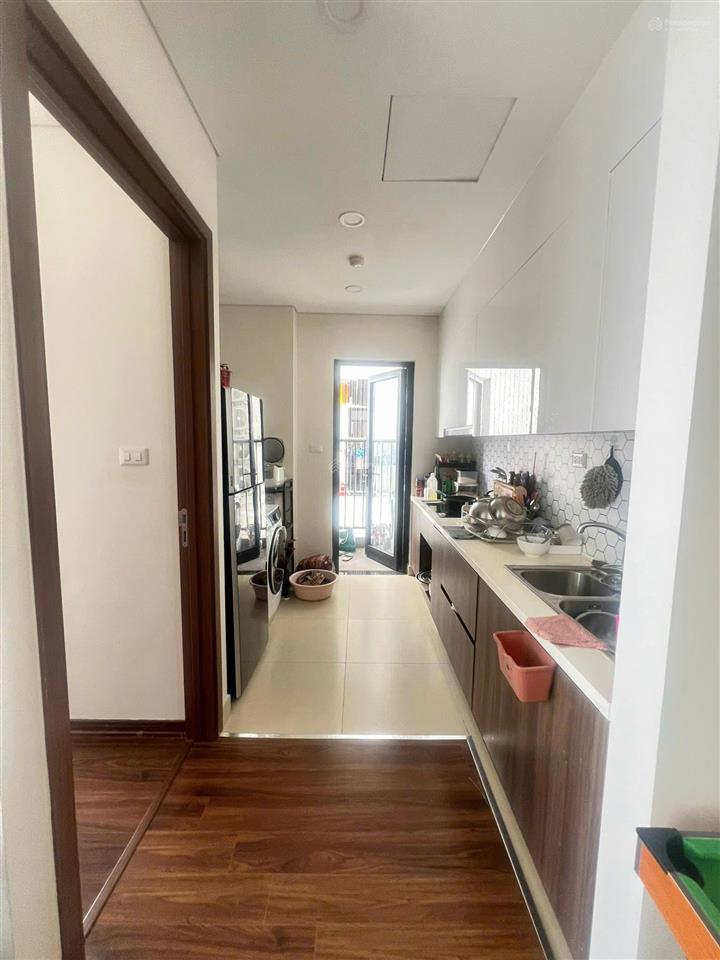 Cho thuê căn hộ no1t1 ngoại giao đoàn, 95m2, 3 ngủ, 2 vs, gần đủ đồ, giá 17 tr/th,  ngay