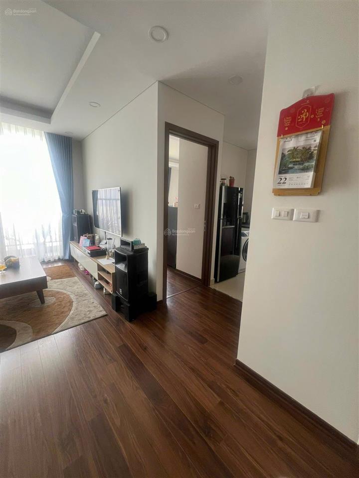 Cho thuê căn hộ no1t1 ngoại giao đoàn, 95m2, 3 ngủ, 2 vs, gần đủ đồ, giá 17 tr/th,  ngay
