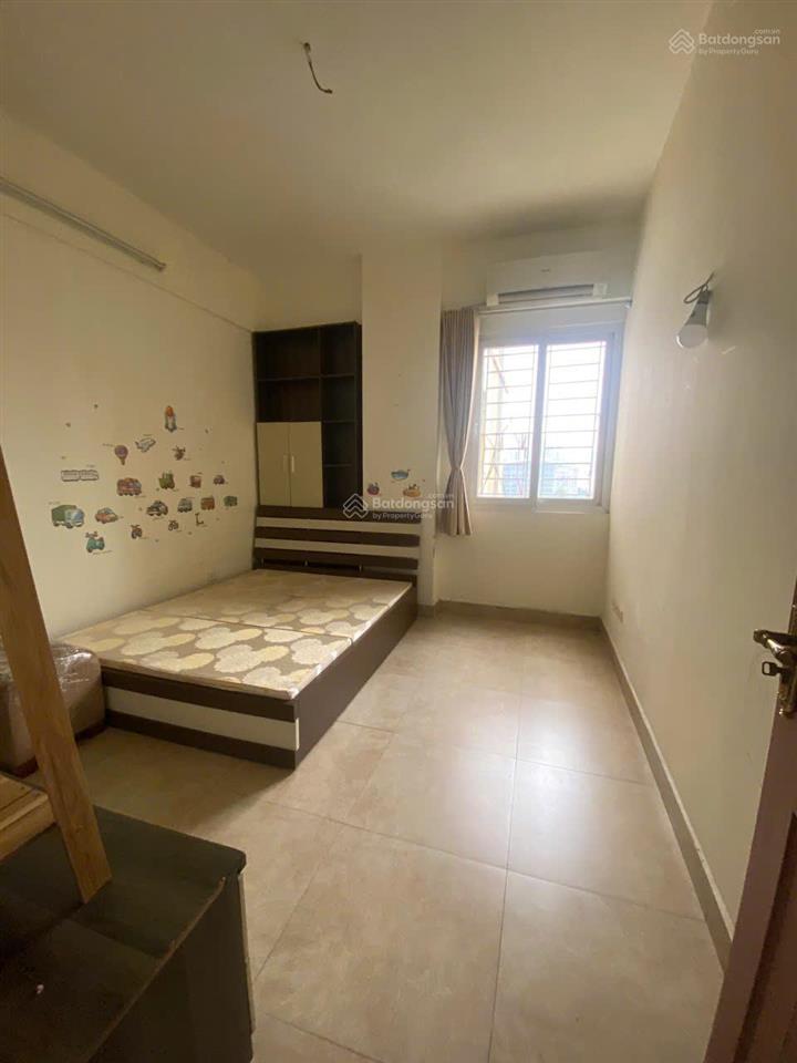 Cho thuê cc toà a làng quốc tế thăng long, trần đăng ninh, 130m2, 3 ngủ, 2vs, full đồ giá 15tr/th