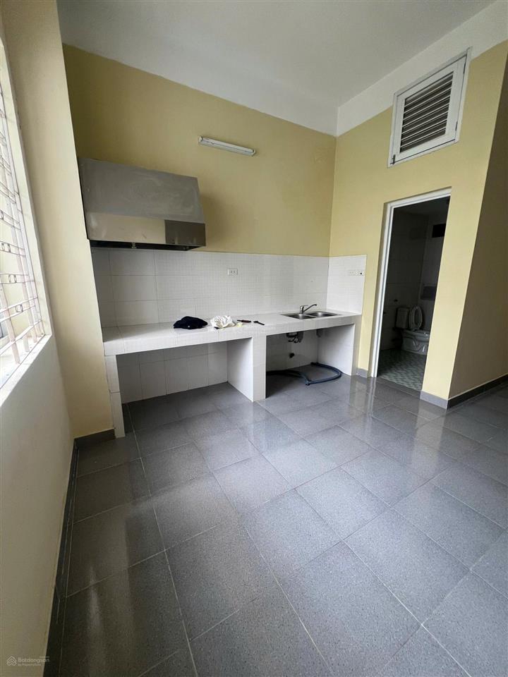 Bán cắt lỗ chung cư ngõ 4 dương khuê, tây nam đh thương mại, 88m2, 3 ngủ, 2vs, ko đồ giá 4 tỷ