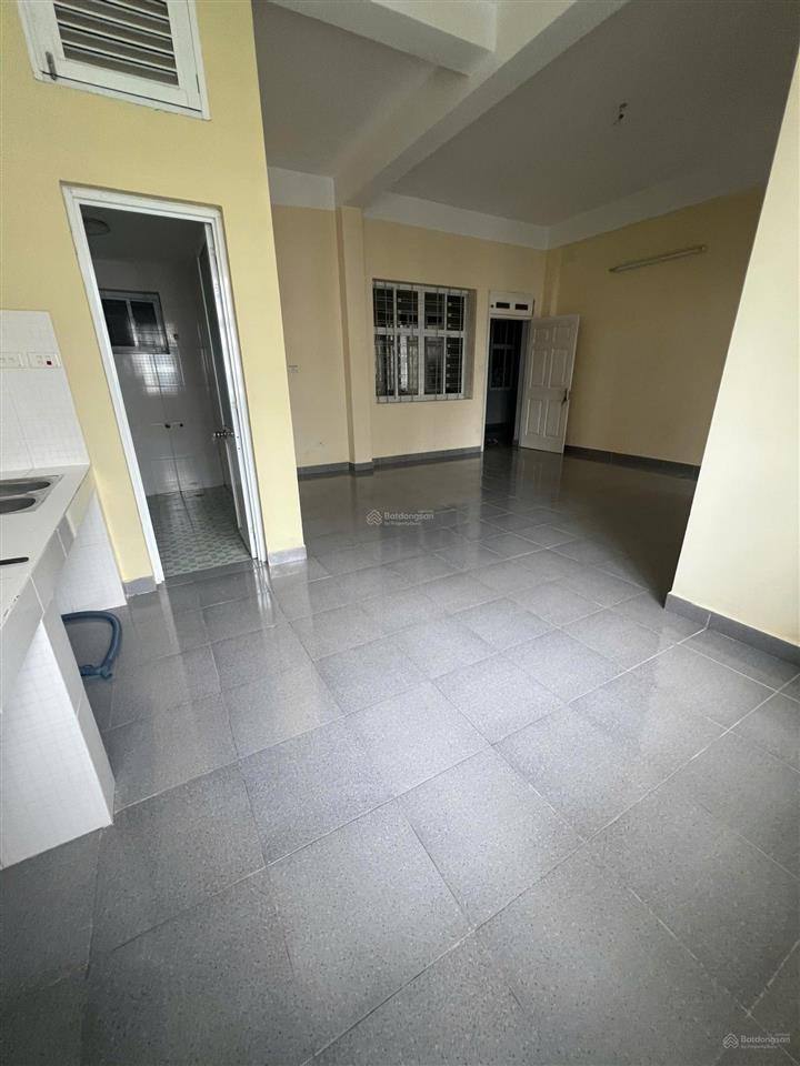 Bán cắt lỗ chung cư ngõ 4 dương khuê, tây nam đh thương mại, 88m2, 3 ngủ, 2vs, ko đồ giá 4 tỷ