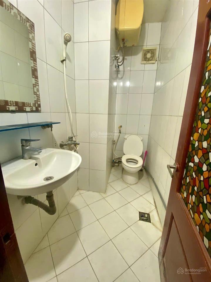 Hàng hiếm tại la khê, 2,5 triệu, 18m2, 1pn, 1wc, ngõ 10m