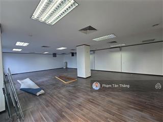Cho thuê diện tích 120m2 sàn gỗ, điều hòa âm trần tòa nhà văn phòng khu trung tâm hải phòng