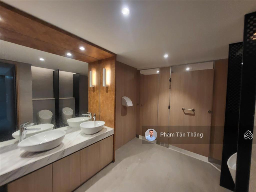 Cần cho thuê đa dạng các diện tích tòa nhà chuyên văn phòng mặt đường lê hồng phong, hải phòng