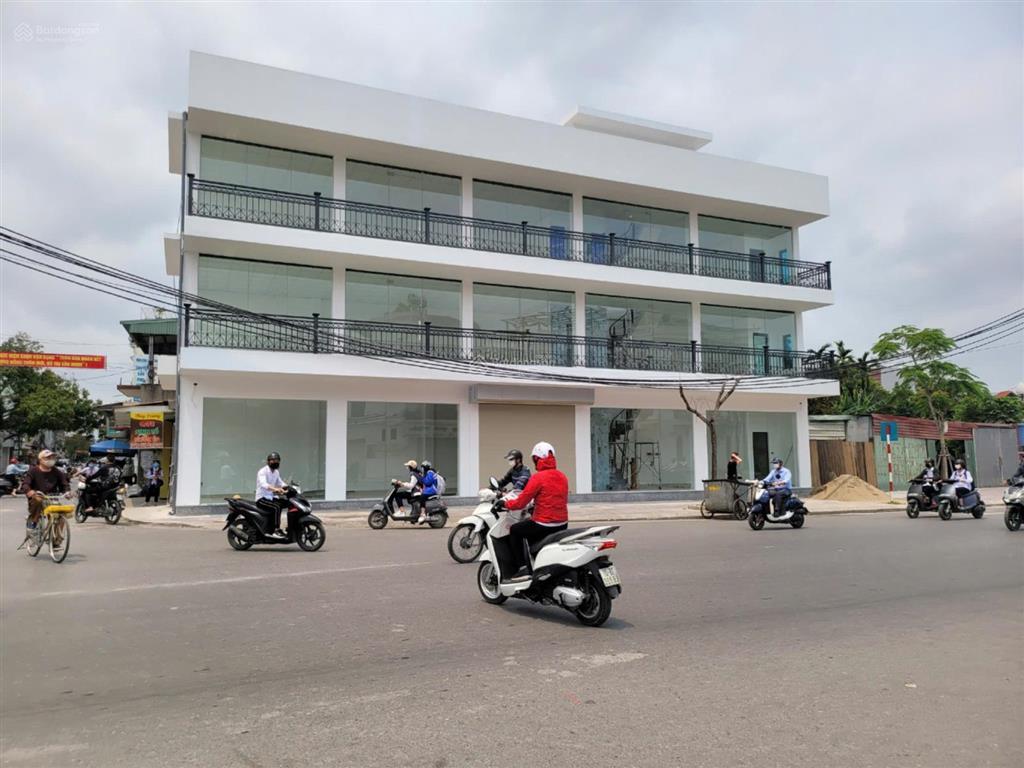 Tìm khách thuê lâu dài lô góc 02 mặt tiền hồ sen  cầu rào 2, mặt tiền 22m  mới xây, vỉa hè rộng