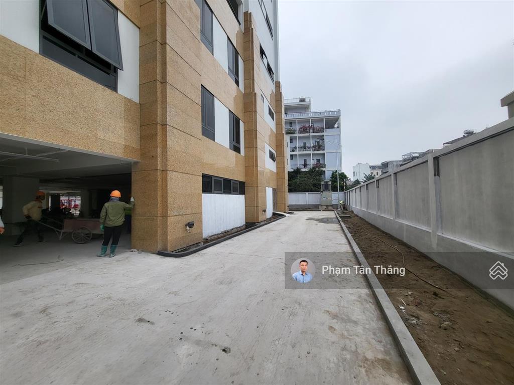 Cho thuê diện tích 150m2 tại tòa nhà văn phòng mới xây gần siêu thị aeon mall