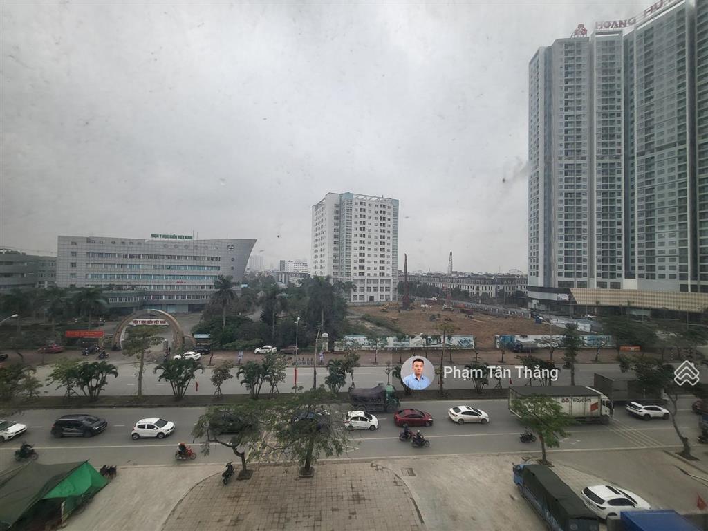 Cho thuê diện tích 150m2 tại tòa nhà văn phòng mới xây gần siêu thị aeon mall
