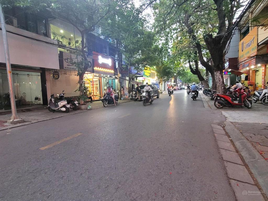 Chưa tới 11 tỷ mà được sở hữu căn nhà ngang hơn 6m mặt đường phố cát cụt