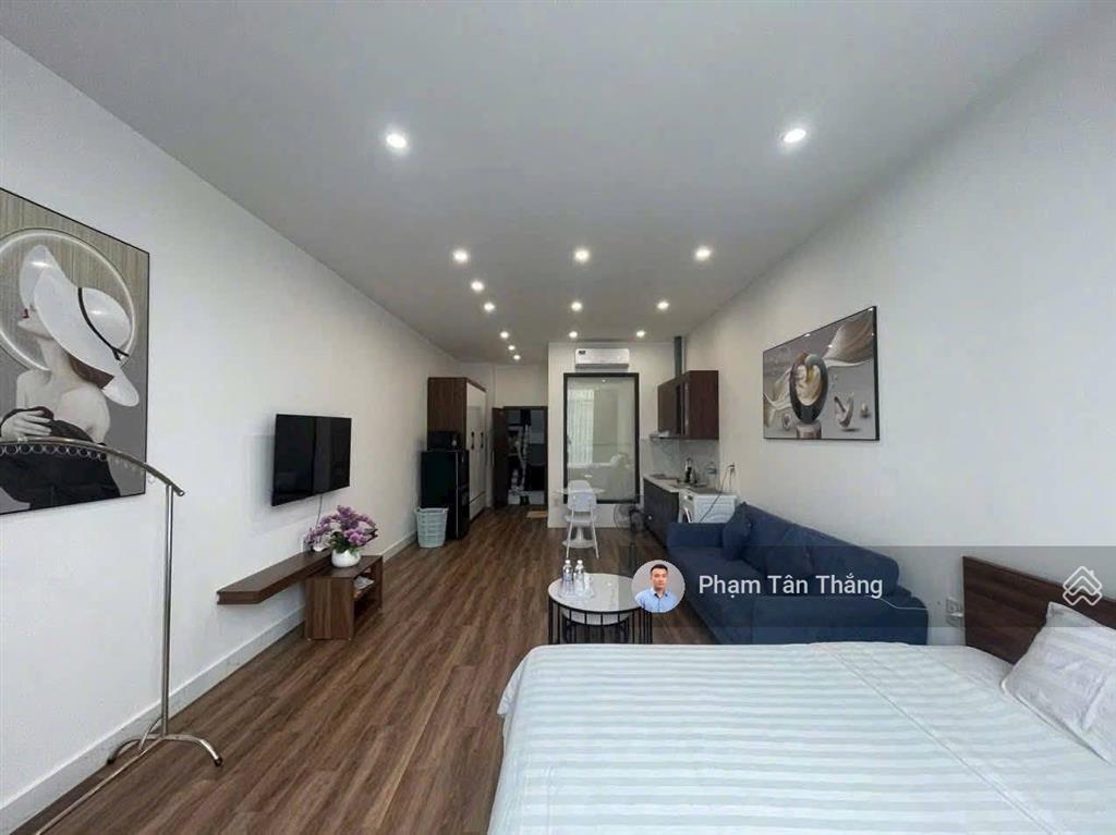 Cần bán căn nhà mặt đường văn cao có thang máy, sẵn dòng tiền 45 triệu/tháng