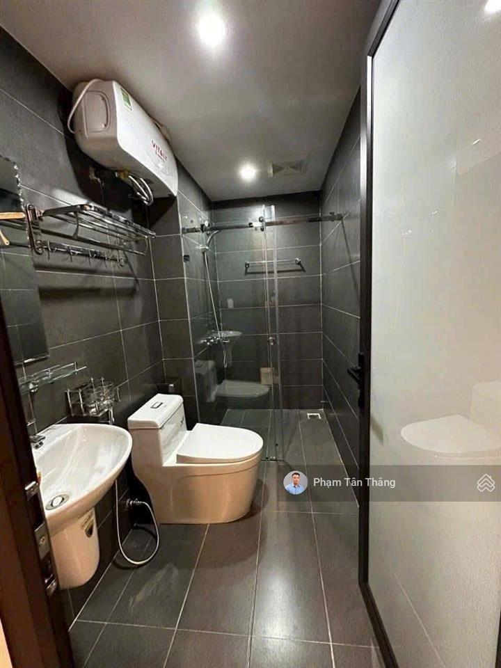Cần bán căn nhà mặt đường văn cao có thang máy, sẵn dòng tiền 45 triệu/tháng