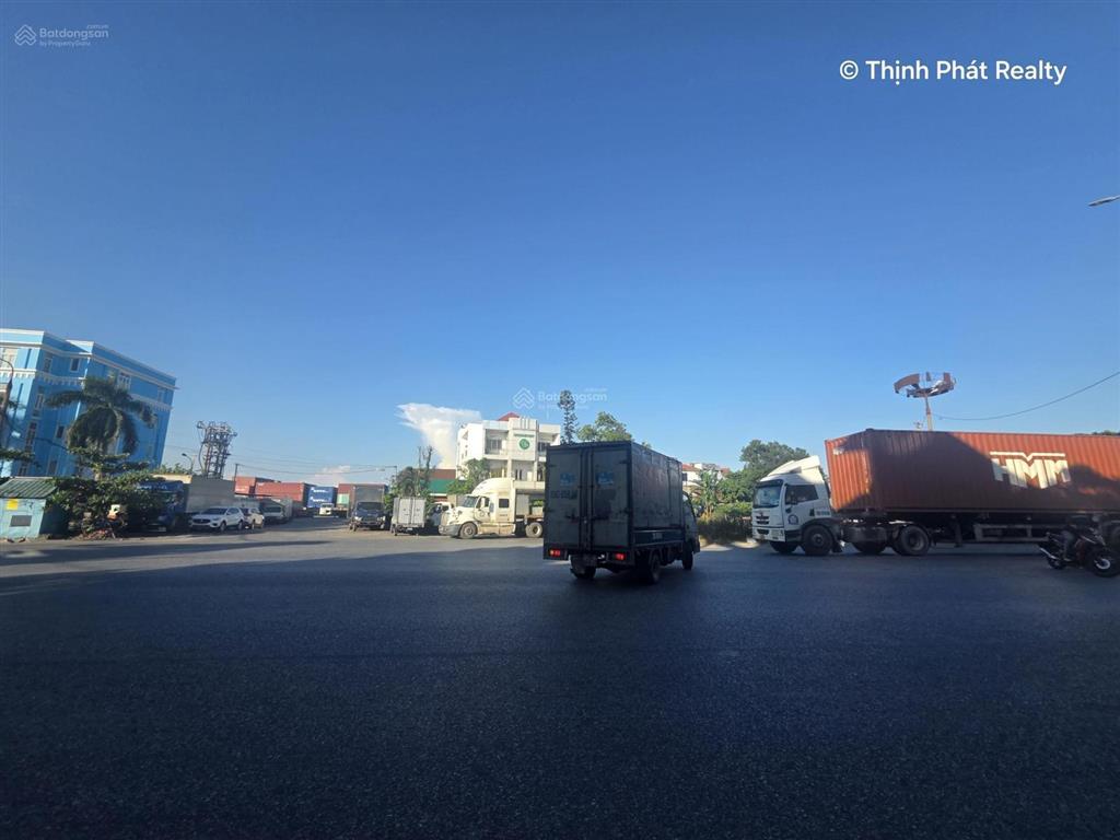 Cần bán căn nhà mặt đường lê thánh tông, đoạn gần cảng chùa vẽ, green port