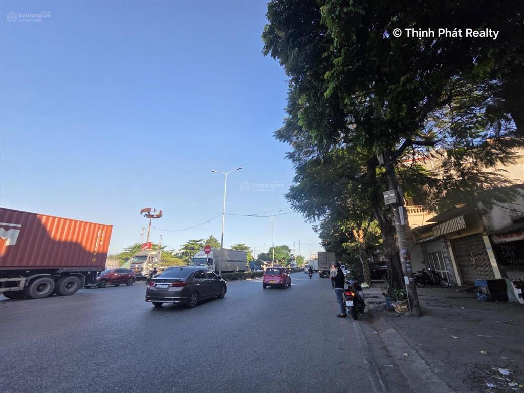 Cần bán căn nhà mặt đường lê thánh tông, đoạn gần cảng chùa vẽ, green port