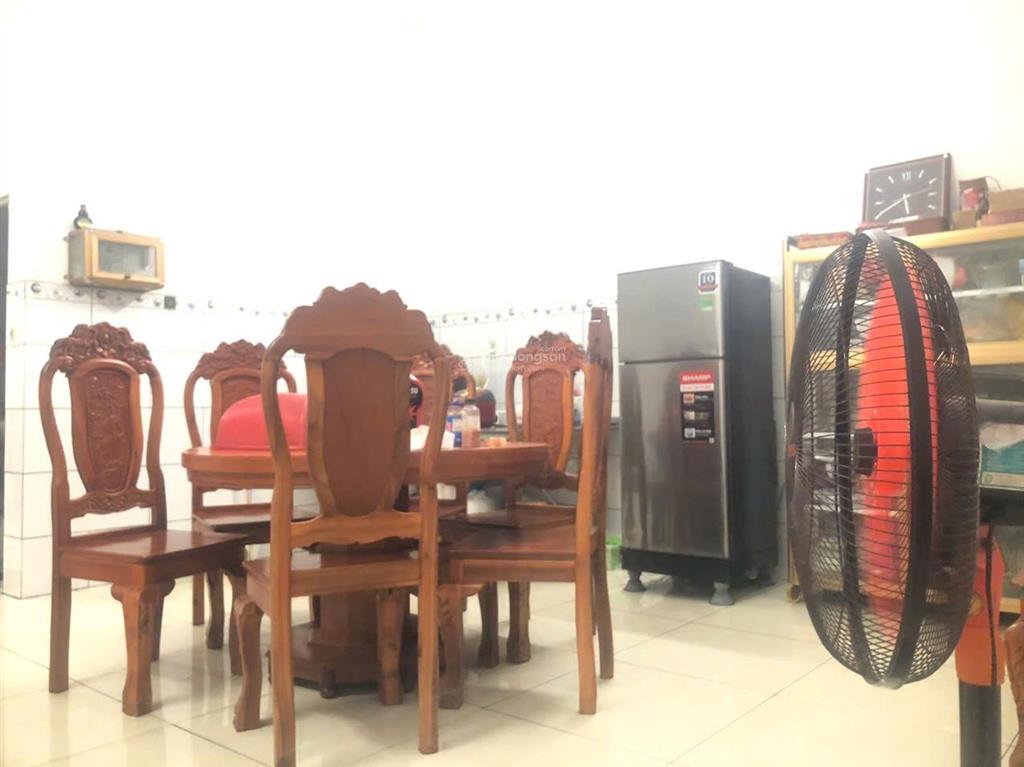 Cần tiền hạ giá 700 triệu bán gấp nhà 1 trệt 1 lầu sổ riêng thổ cư phường tân triều, tp. đồng nai
