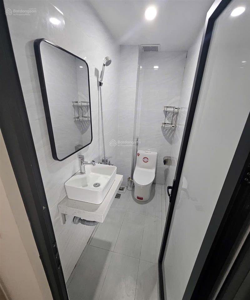 Bán tòa căn hộ 2 mặt tiền 17 phòng có dòng tiền 110tr/tháng gần cầu rồng giá 2x tỷ