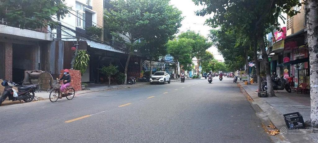 Bán lô đất đường 10m5 nguyễn công trứ gần biển mỹ khê, gần trung tâm tài chính quốc tế