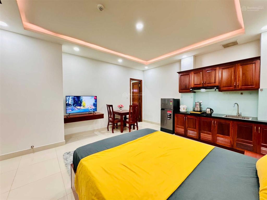 Căn hộ cao cấp 30m2 full nội thất lê văn sỹ, quận 3 gần chợ nguyễn văn trỗi