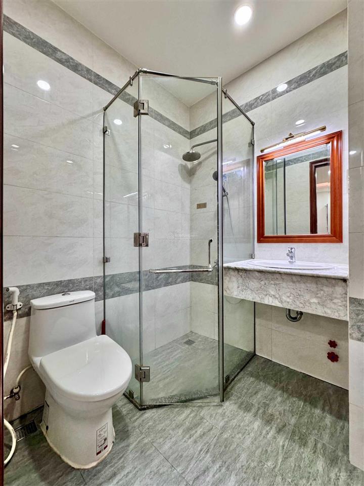 Căn hộ cao cấp 30m2 full nội thất lê văn sỹ, quận 3 gần chợ nguyễn văn trỗi