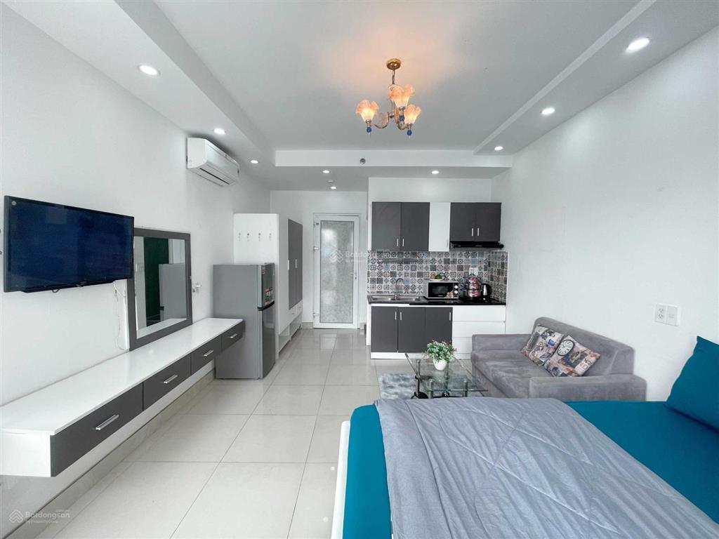Ở liền! ban công 35m2 full nội thất cao cấp lê văn sỹ, q3