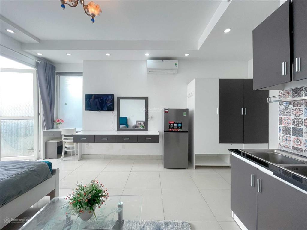 Ở liền! ban công 35m2 full nội thất cao cấp lê văn sỹ, q3