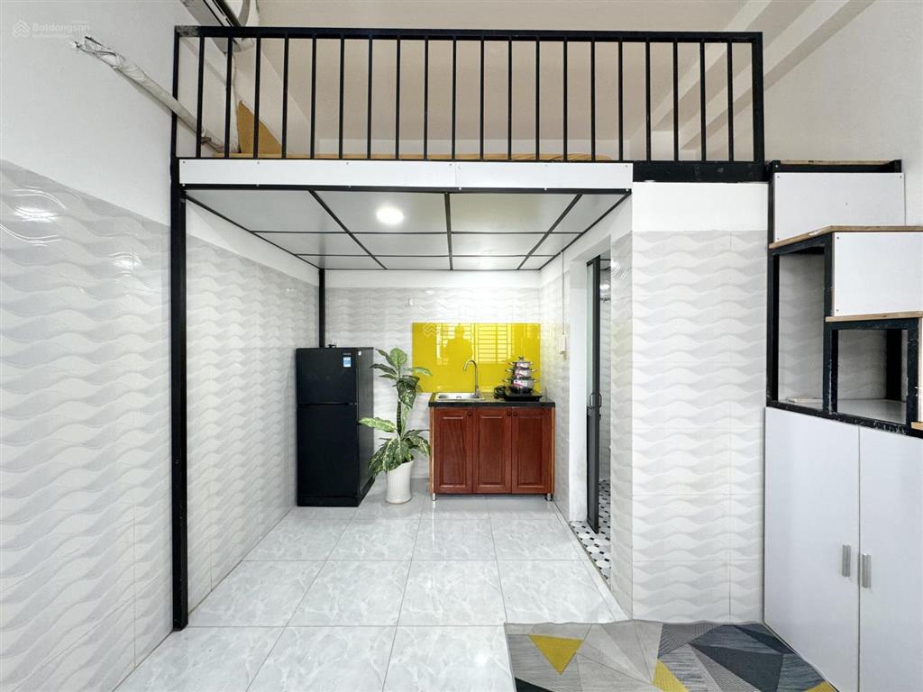 Cho thuê phòng cao cấp gác lửng 100% full tiện nghi gần đh bách khoa