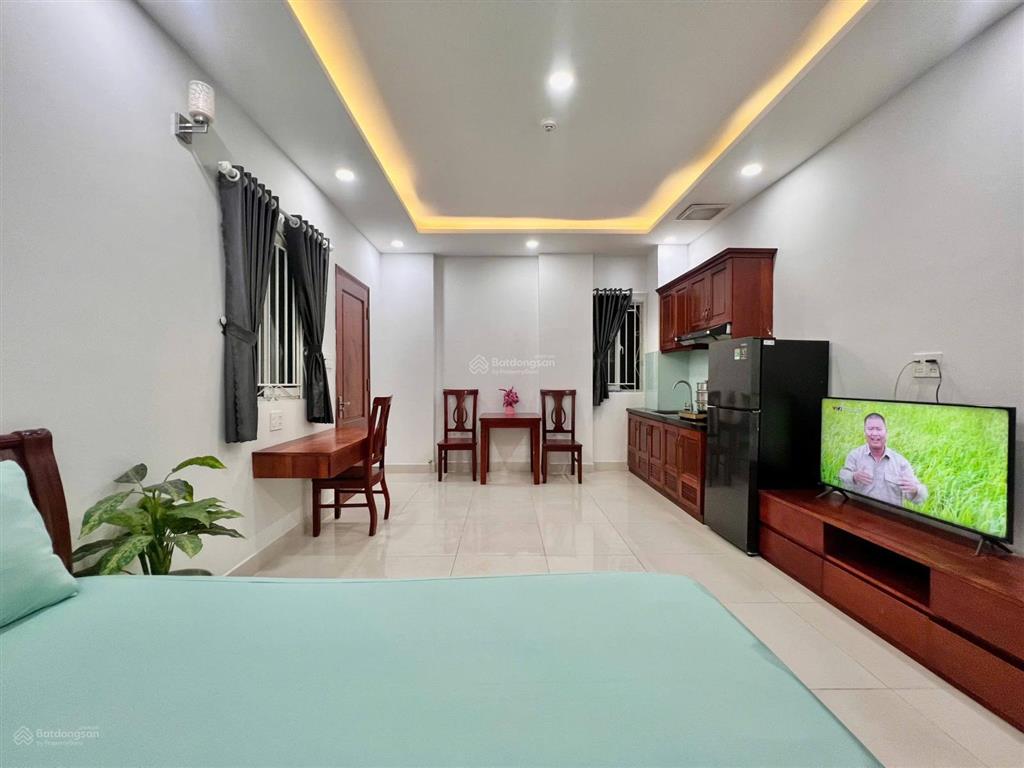 Nhà thật  giá tốt rộng 30m2 ngay lê văn sỹ có bảo vệ  thang máy