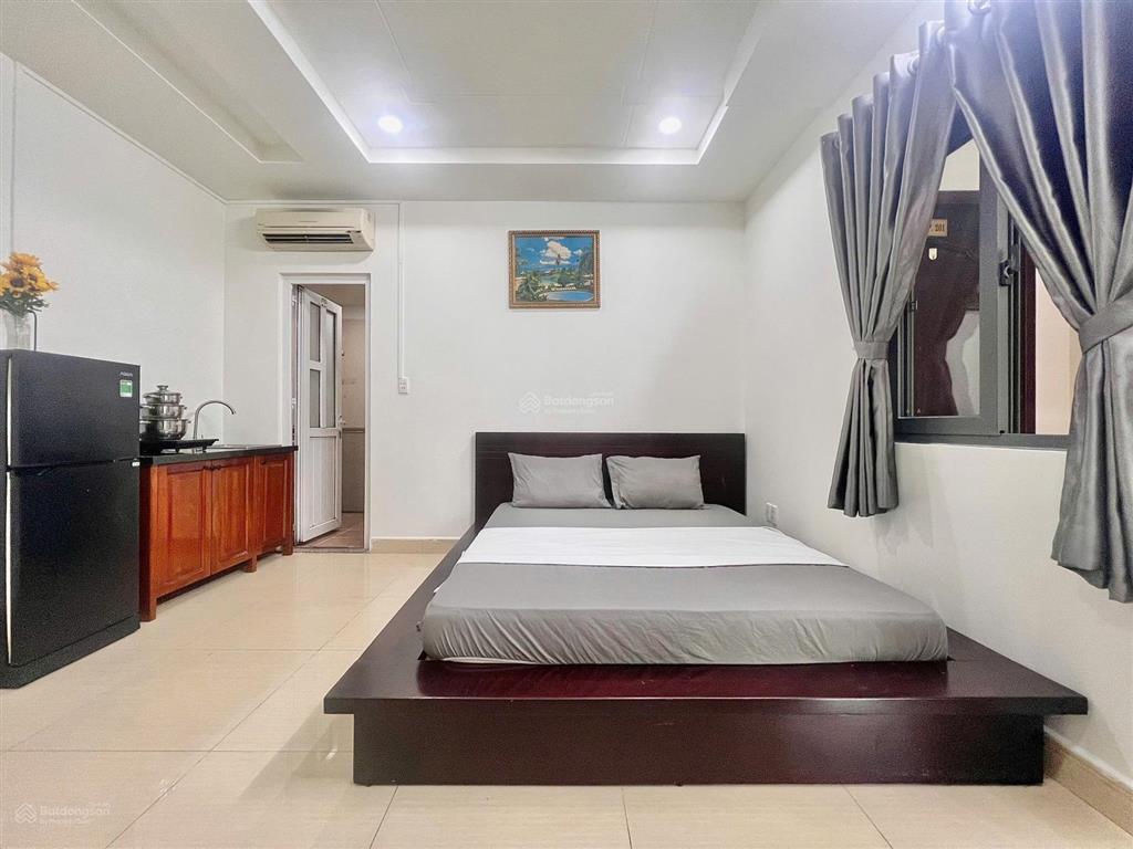 Phòng cao cấp 25m2 full tiện nghi, thoáng ngay lý phục man