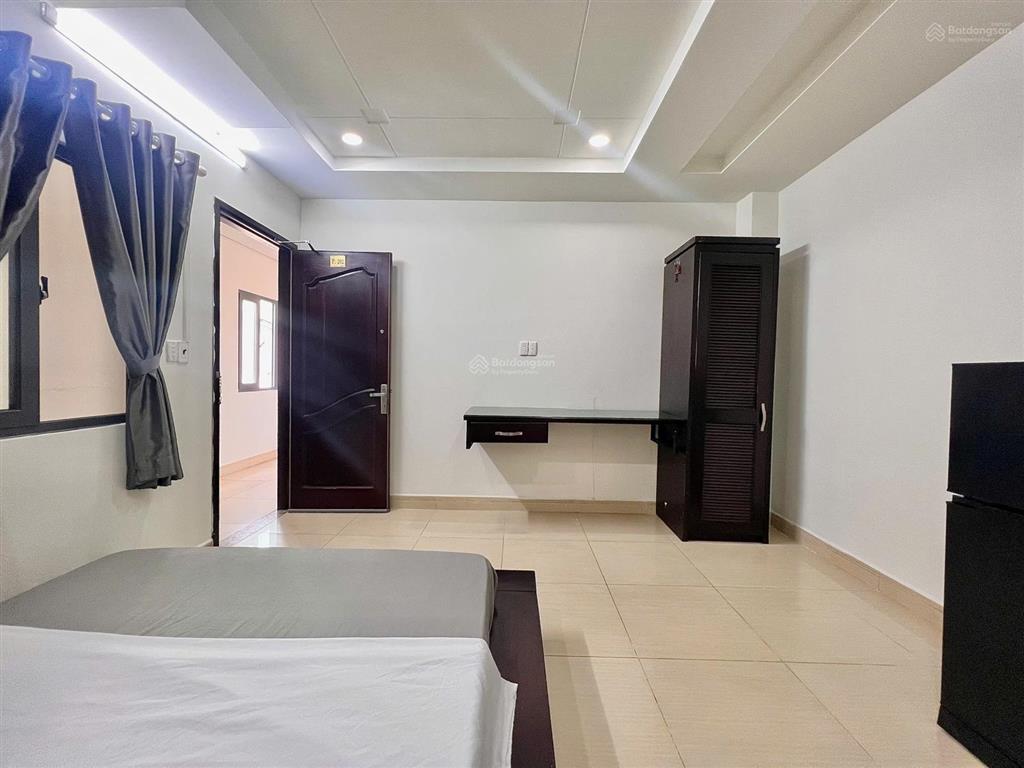 Phòng cao cấp 25m2 full tiện nghi, thoáng ngay lý phục man