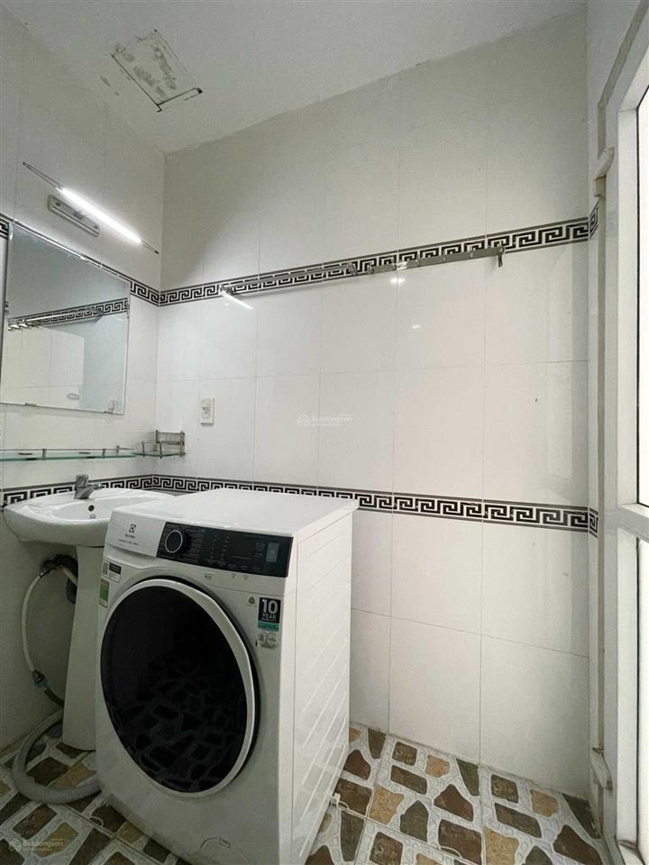Ở liền! ban công 35m2 full nội thất lê văn sỹ gần coopmart nhiêu lộc