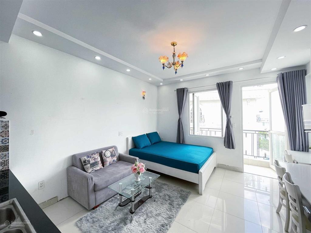 Ở liền! ban công 35m2 full nội thất lê văn sỹ gần coopmart nhiêu lộc