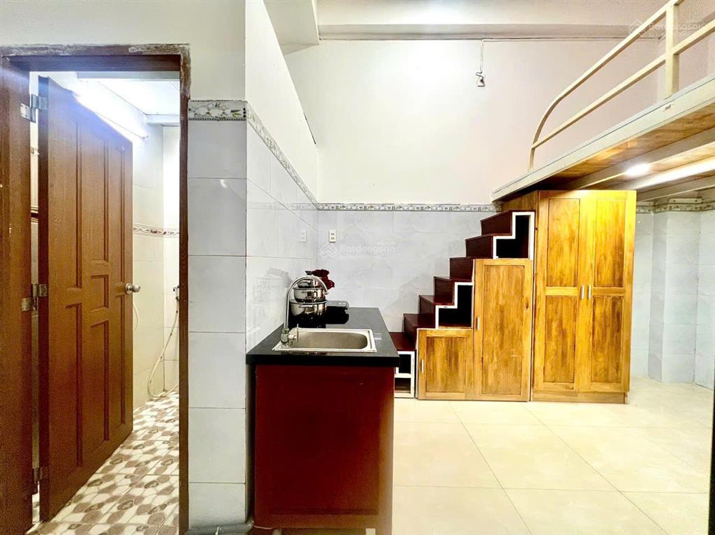 Ở liền phòng 25m2 full tiện nghi  khuông việt gần âu cơ