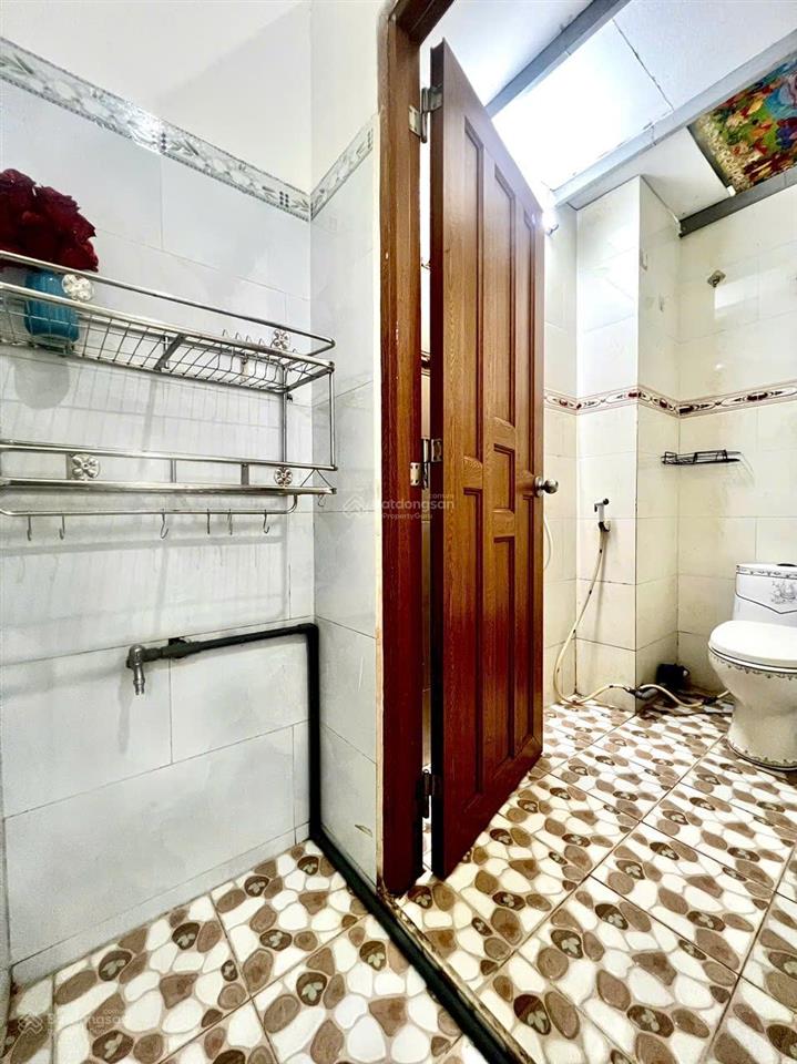 Ở liền phòng 25m2 full tiện nghi  khuông việt gần âu cơ