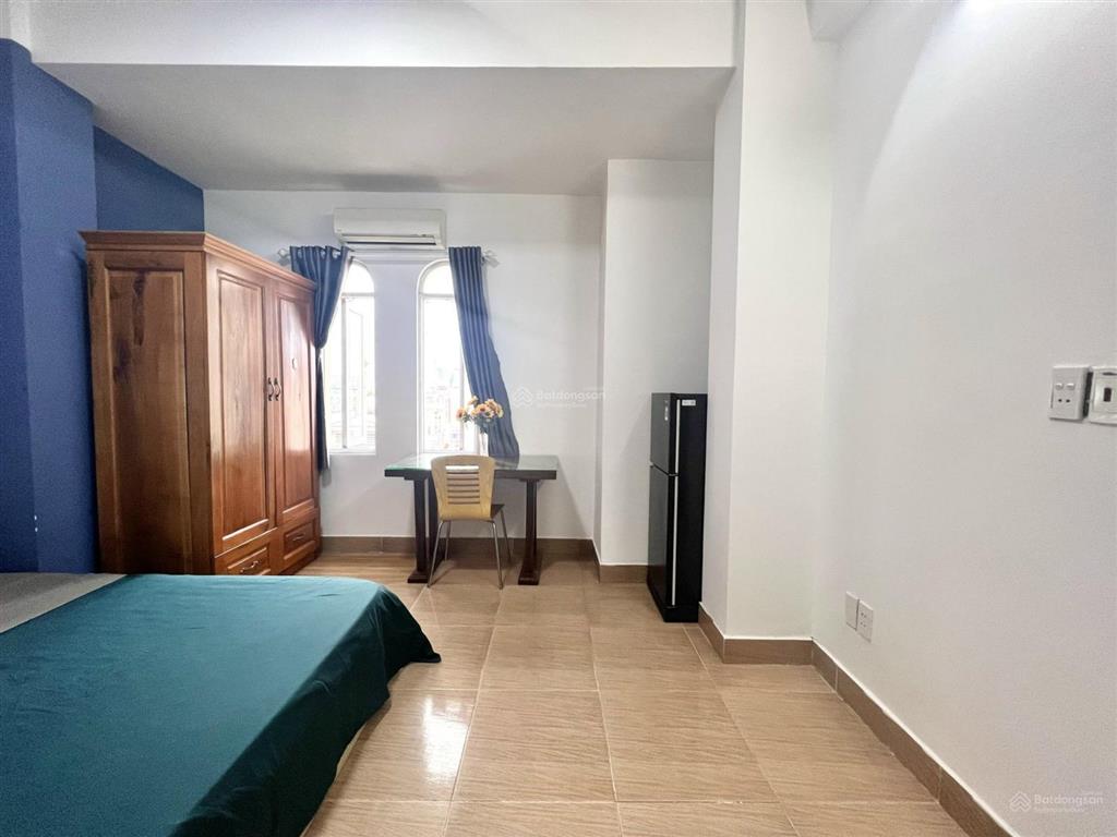 Phòng cửa sổ sáng 25m2 full nội thất nguyễn thị thập gần chợ tân mỹ