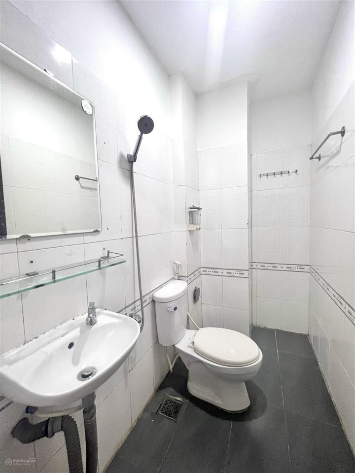 Phòng cửa sổ sáng 25m2 full nội thất nguyễn thị thập gần chợ tân mỹ