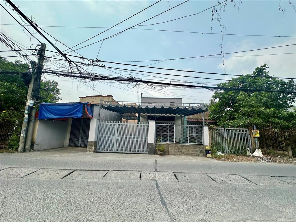 Bán đất mặt tiền kinh doanh sổ thổ cư ,trục chính trường học giá 4,7tỷ  0794 290 ***